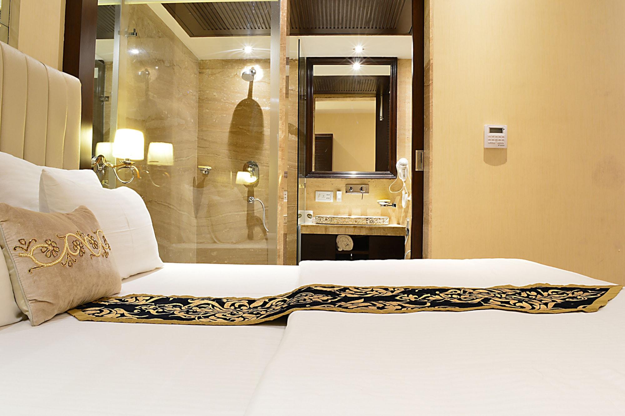 Hotel Emperor Palms Нью-Дели Экстерьер фото
