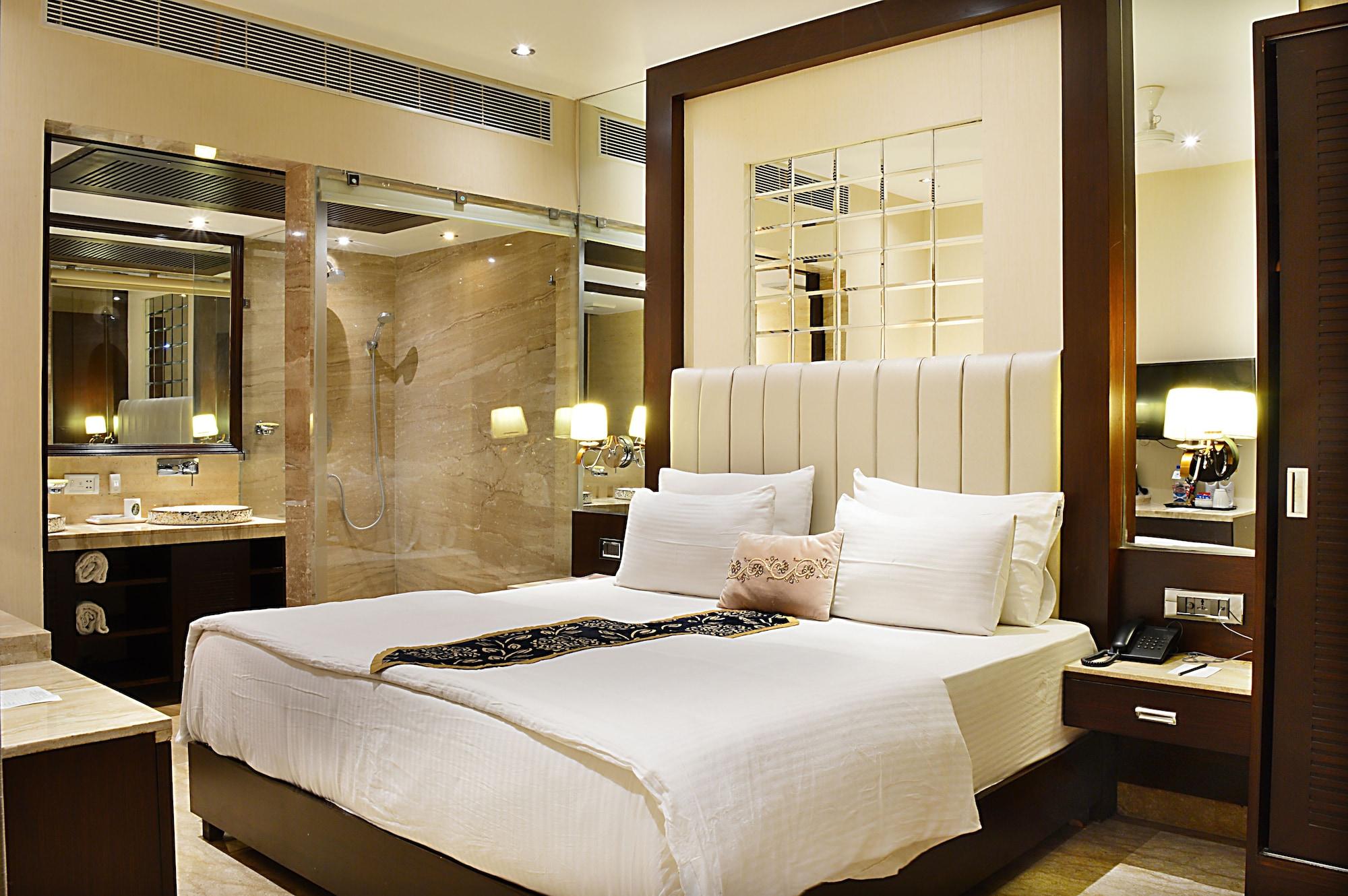 Hotel Emperor Palms Нью-Дели Экстерьер фото